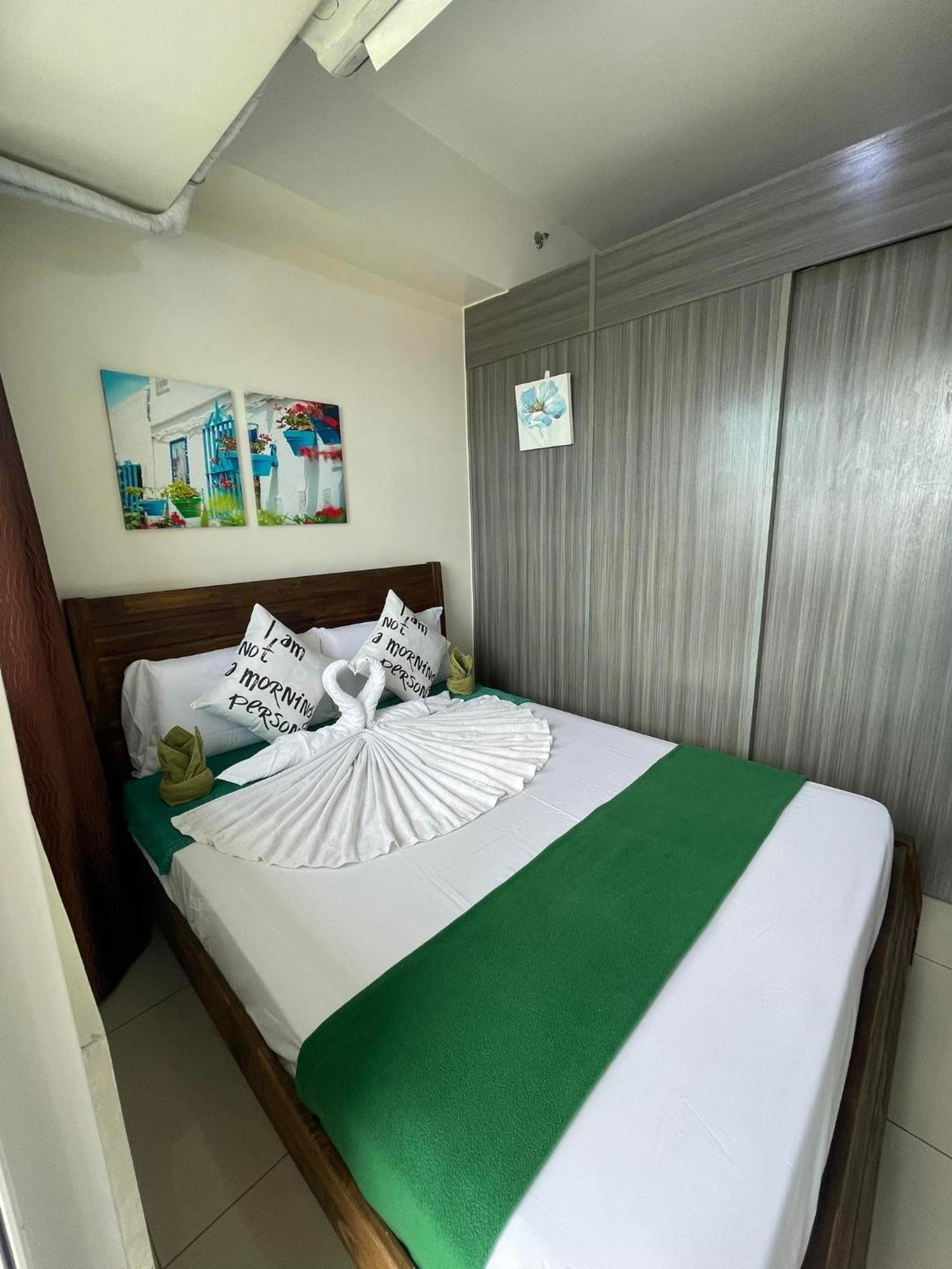 Green Residences Staycation By Pbyy Manille Extérieur photo