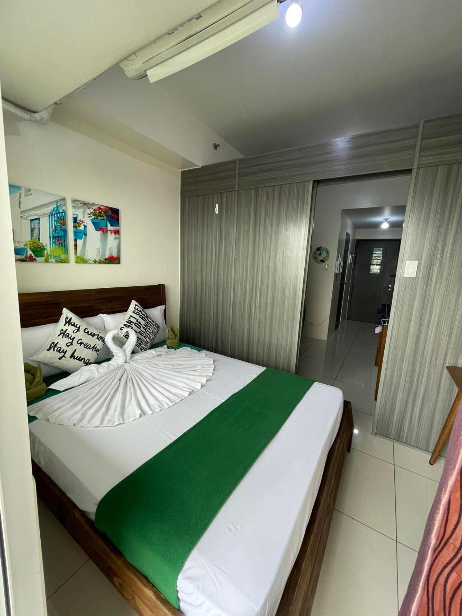 Green Residences Staycation By Pbyy Manille Extérieur photo