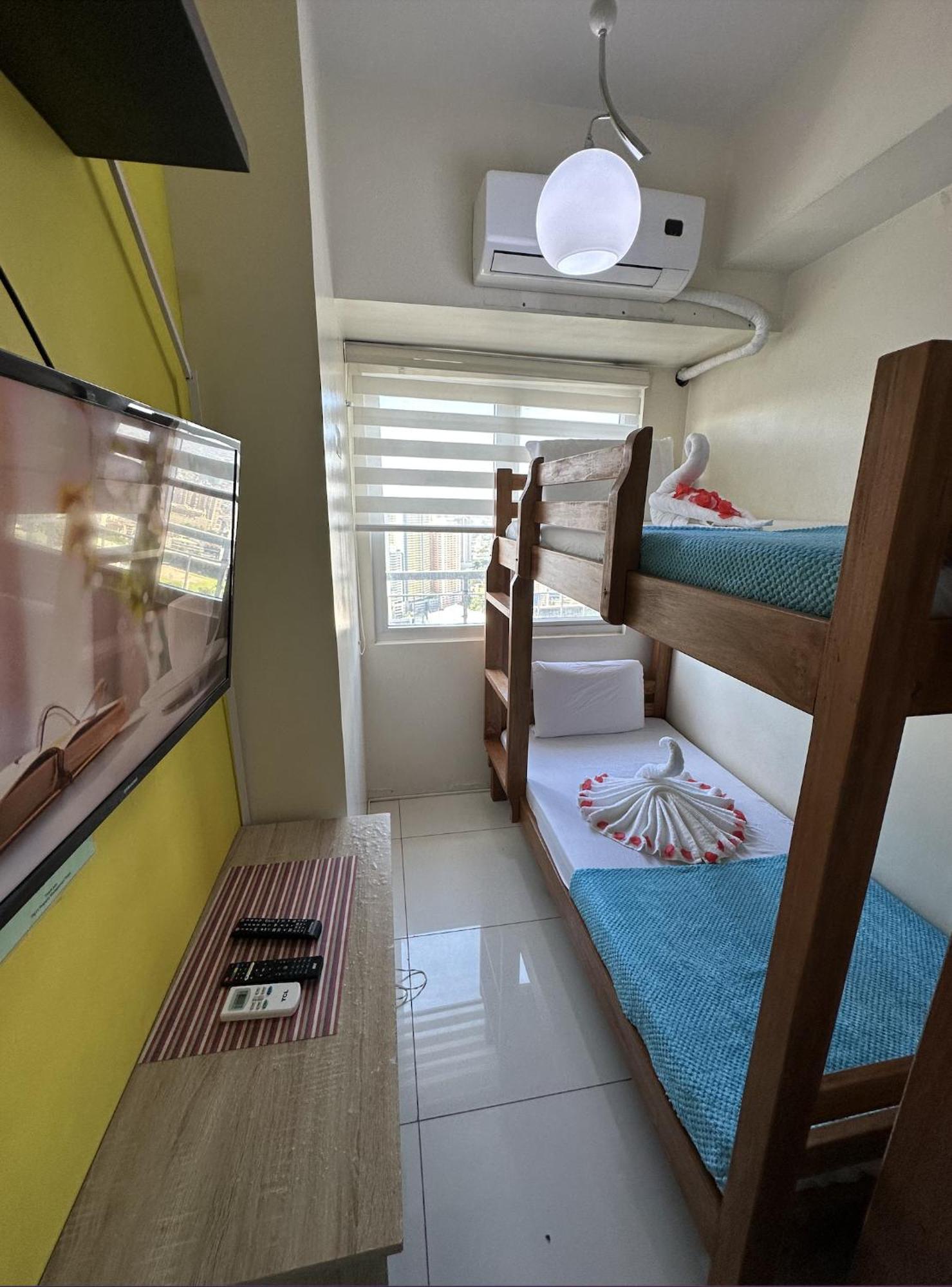 Green Residences Staycation By Pbyy Manille Extérieur photo